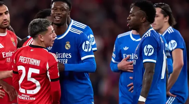 UEFA ‘Parkir’ Gianluca Prestianni Buntut Panjang Dugaan Rasisme Terhadap Vinicius Junior