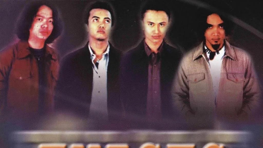 Lagu ‘Buih Jadi Permadani’ Kembali Menghantui Kuping Pendengar Lintas Generasi dan Viral, Ini Dia Liriknya