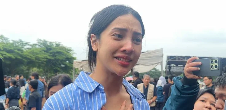 Awan Mendung Jadi Saksi, Anya Geraldine Curhat Firasat Aneh Saat Vidi Aldiano Berpulang