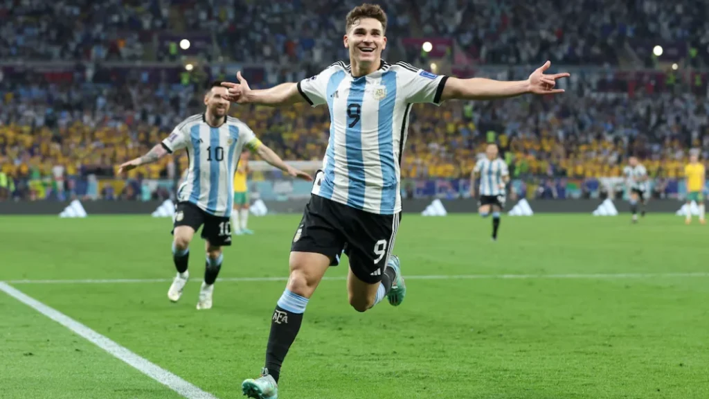 Julian Alvarez Targetkan Argentina Cetak Sejarah Pertahankan Gelar Juara Piala Dunia 2026