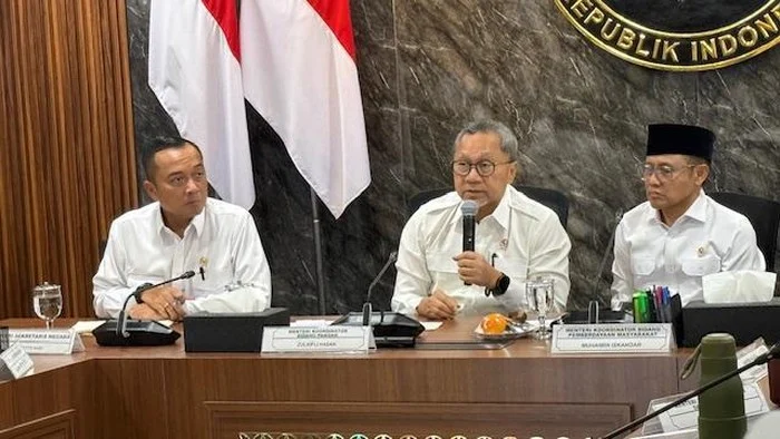 Bengkak 6.877 Titik Dapur, Zulhas Sebut MBG Boros Rp1 Triliun Sebulan Pemborosan anggaran MBG