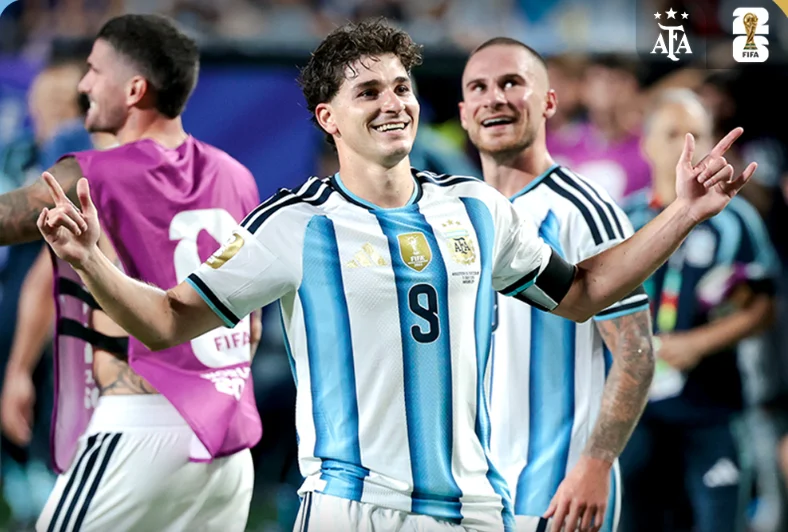Julian Alvarez Sebut Inggris Bisa Gagalkan Argentina Pertahankan Gelar Juara Dunia