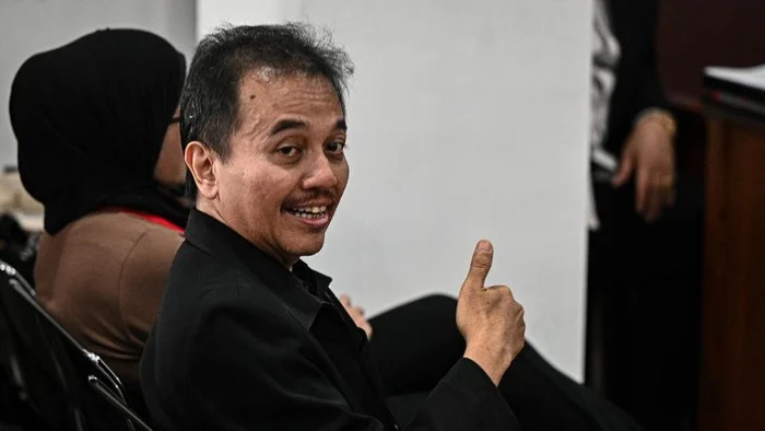 Hakim Tolak Praperadilan Roy Suryo soal Status Tersangka Roy Suryo praperadilan