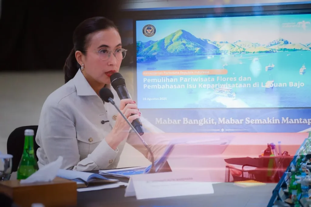MenPar Bertemu Pelaku Pariwisata Labuan Bajo, Dorong Pemulihan Pascagempa dan Penguatan Keselamatan