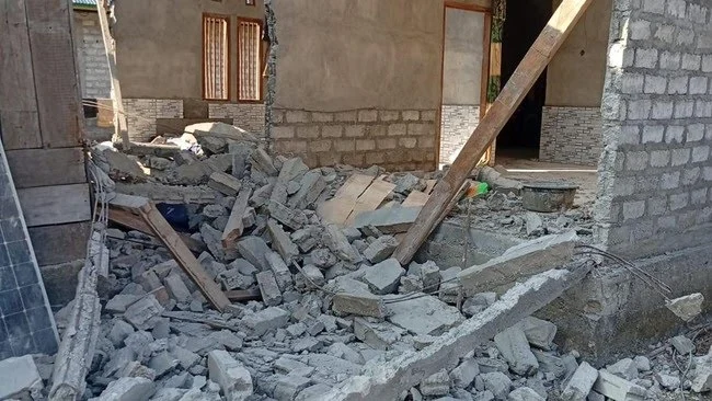 38 Orang Tewas akibat Gempa M 7,7 di NTT, 2.000 Warga Mengungsi 38 orang meninggal akibat gempa NTT