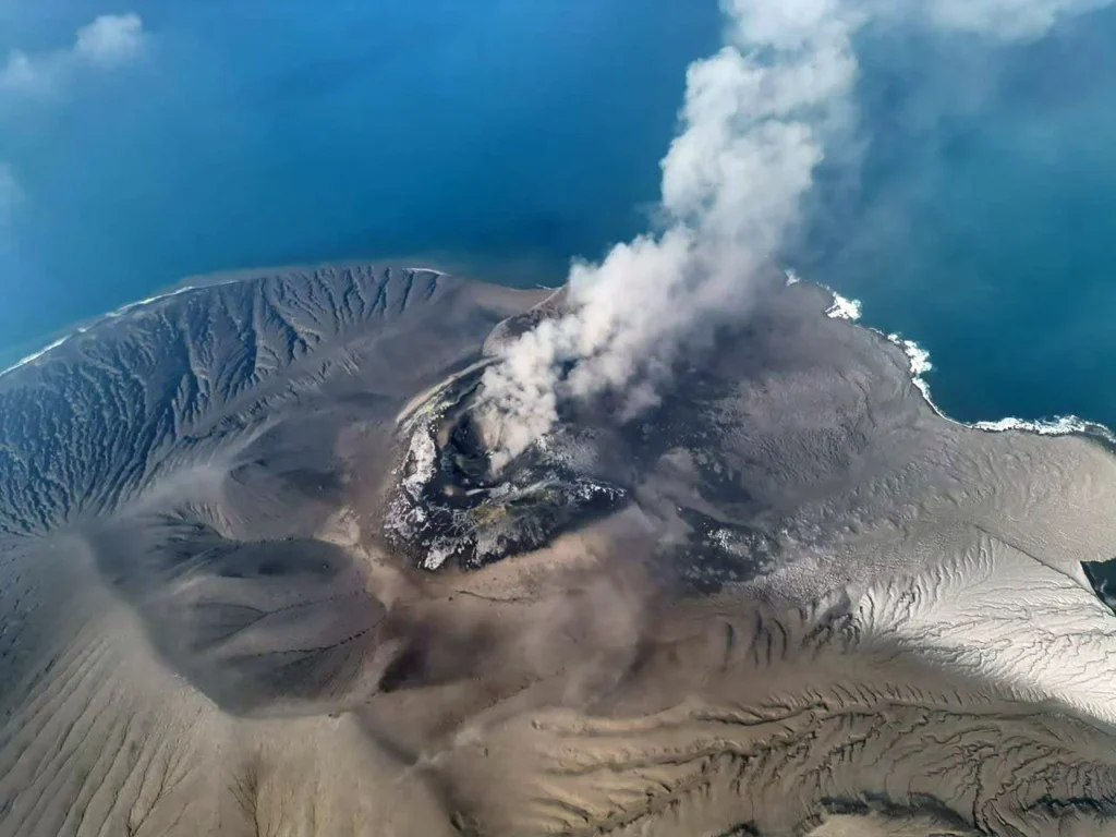 Erupsi Menerus 25 Jam Anak Krakatau Berakhir, PVMBG: Status Tetap Siaga