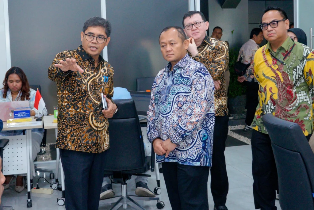 Awas, Industri Besar Bisa Kalah Cepat! Pelayanan Publik Ditambah 2 Kali Seminggu