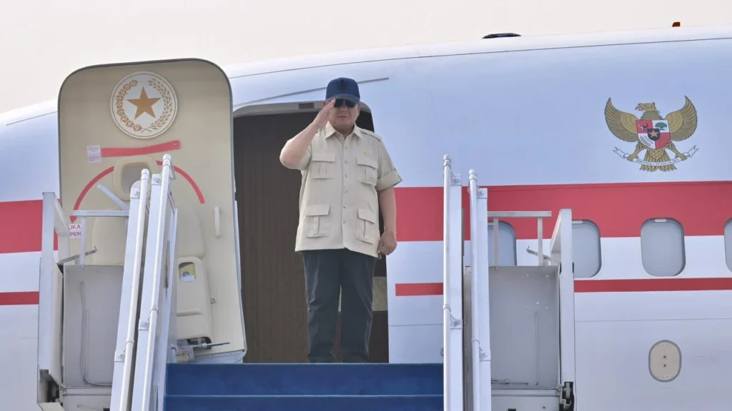Terbang ke Halmahera, Prabowo Luncurkan 11 Proyek Hilirisasi Rp180 Triliun